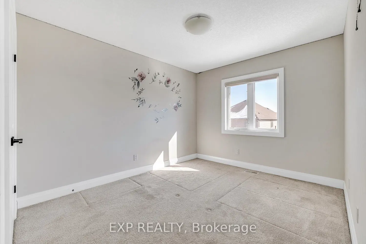 Additional image 12 of 47 Pondcliffe Drive