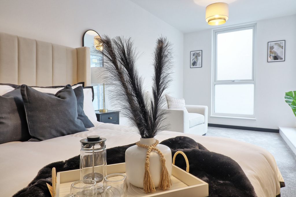 Additional image 22 of 1 bed flat for saleHigh Street, Wickford SS12