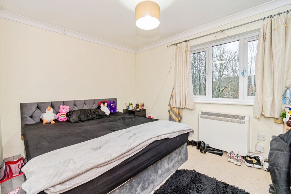 Additional image 7 of 2 bed flat for saleWestwood Road, Southampton, Hampshire SO17