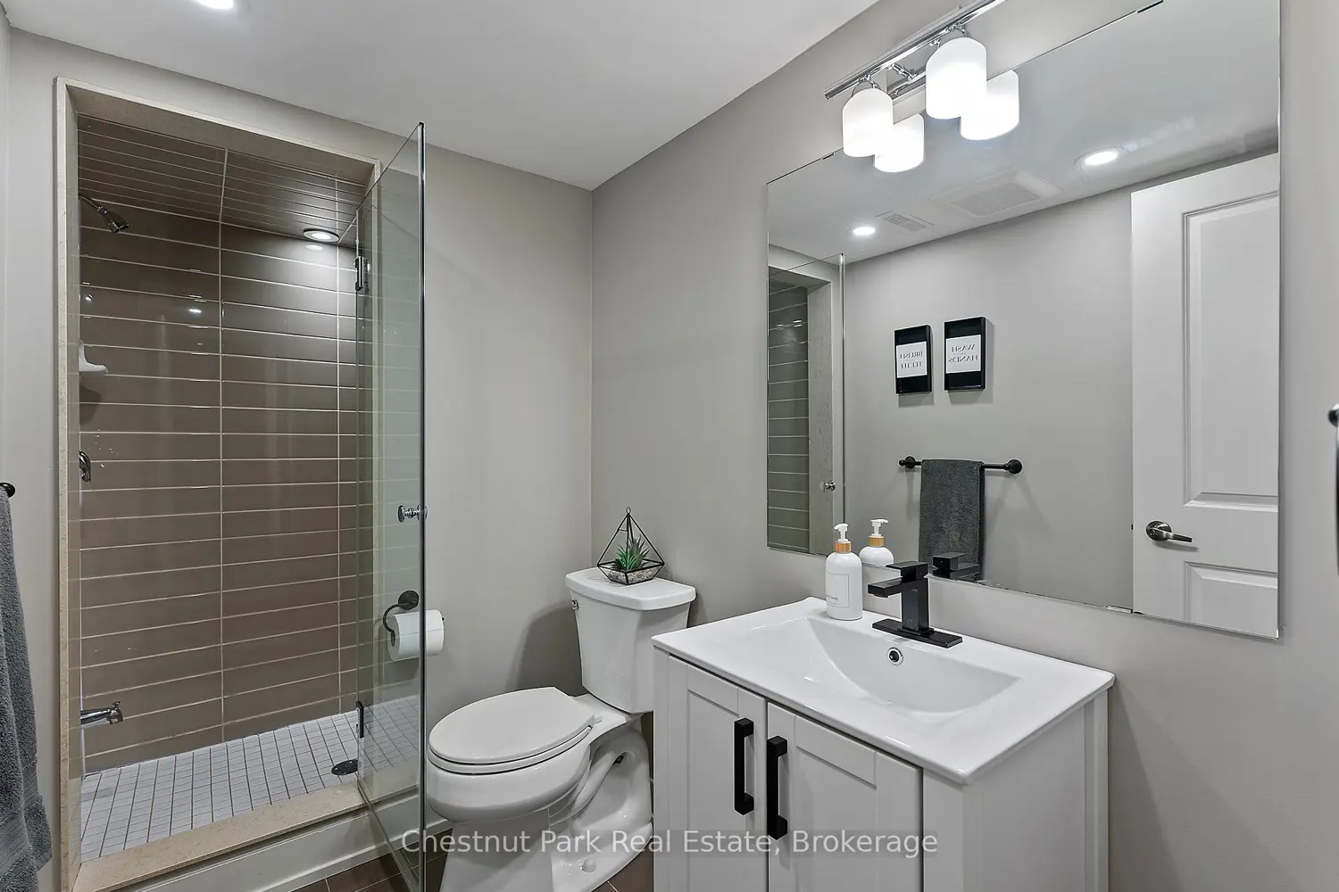 Additional image 16 of 61 Rockmount Crescent