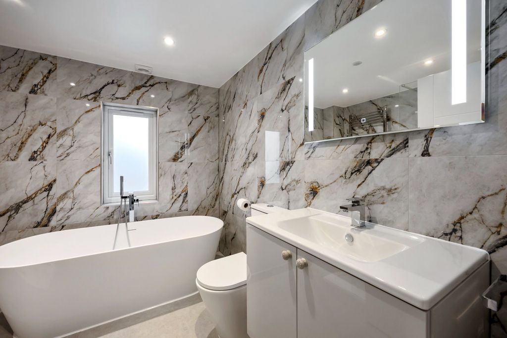 Additional image 12 of 5 bed detached house for saleHomefield Road, Worthing BN11
