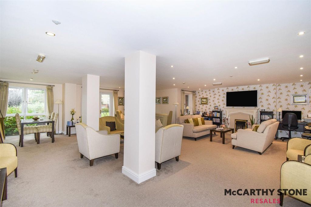 Additional image 10 of 1 bed flat for saleRowleys Court, Sandhurst Street, Oadby, Leicester LE2
