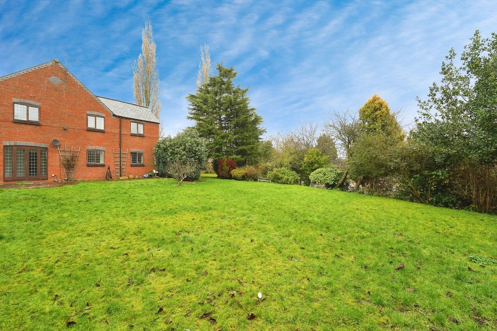 Additional image 6 of 4 bed detached house for saleBilford Road, Worcester, Worcestershire WR3