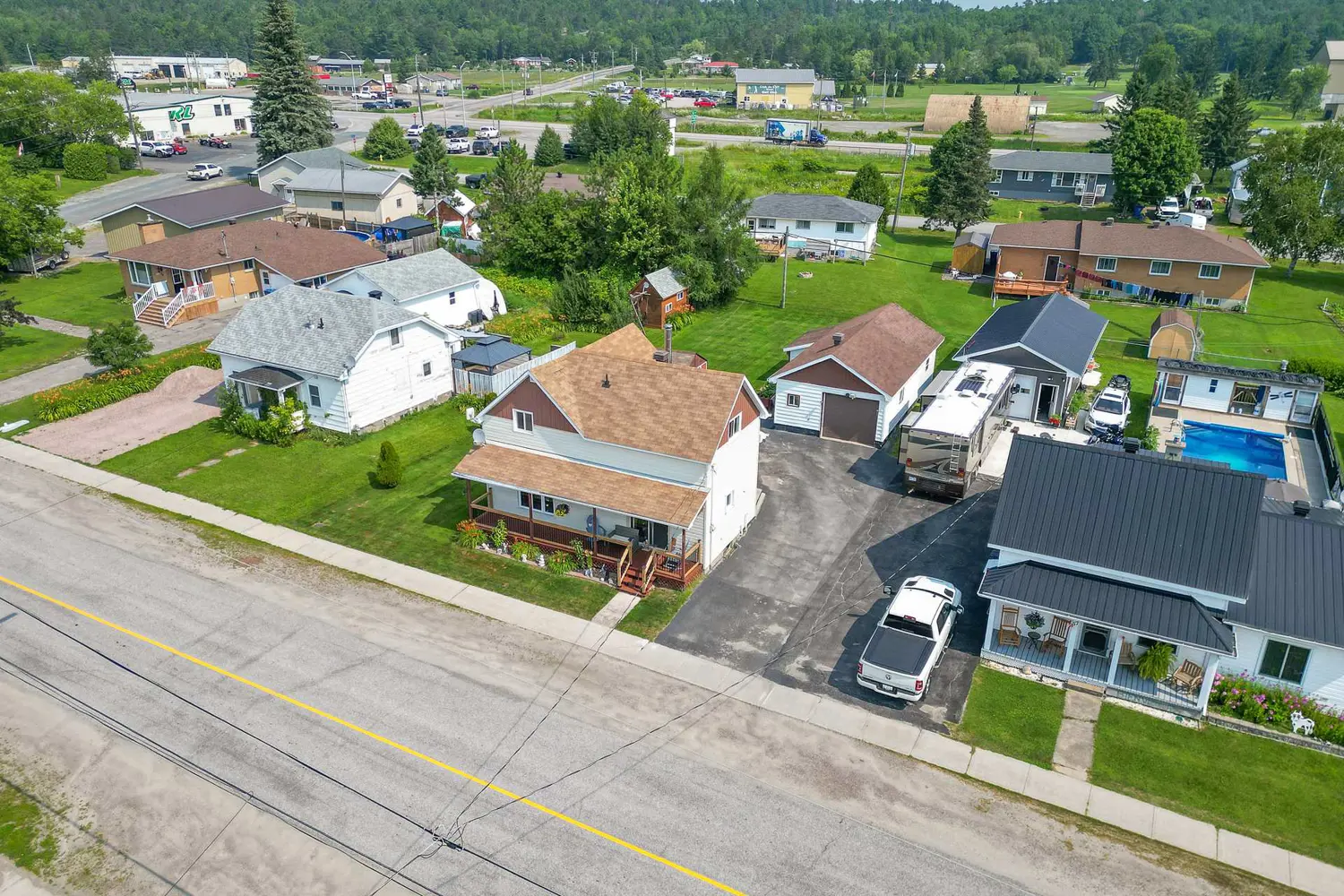 Additional image 17 of 59 Principale Street