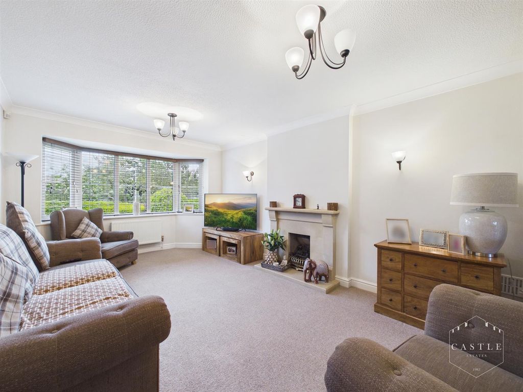 Additional image 5 of 5 bed detached house for saleLychgate Close, Burbage, Hinckley LE10