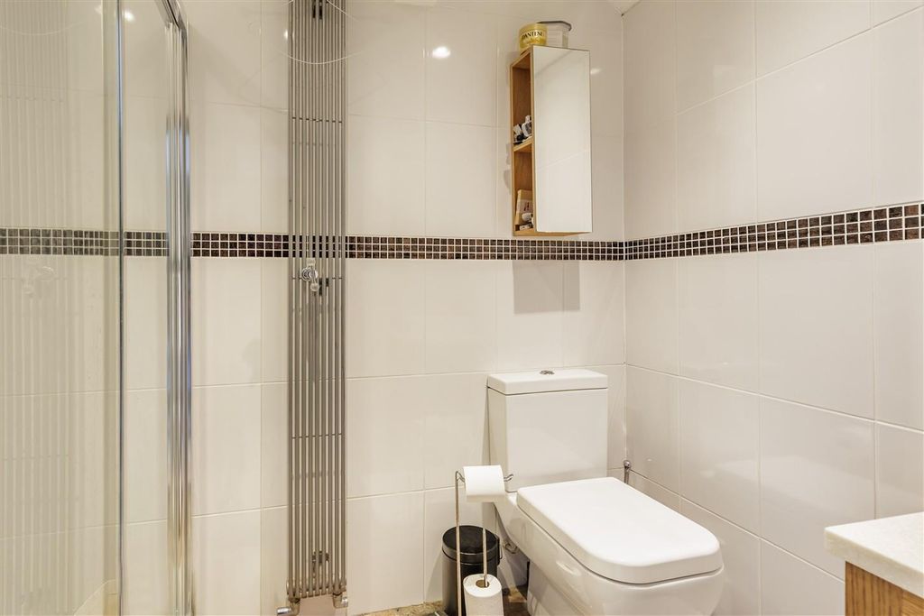 Additional image 22 of 5 bed semi-detached house for saleQueens Avenue, Woodford Green IG8