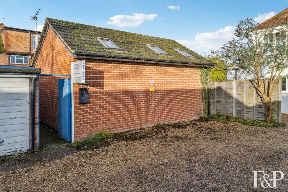 Additional image 16 of 1 bed detached house for saleMaidenhead Road, Windsor SL4