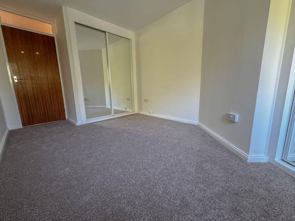 Additional image 11 of 2 bed flat for saleAllenview Road, Wimborne BH21