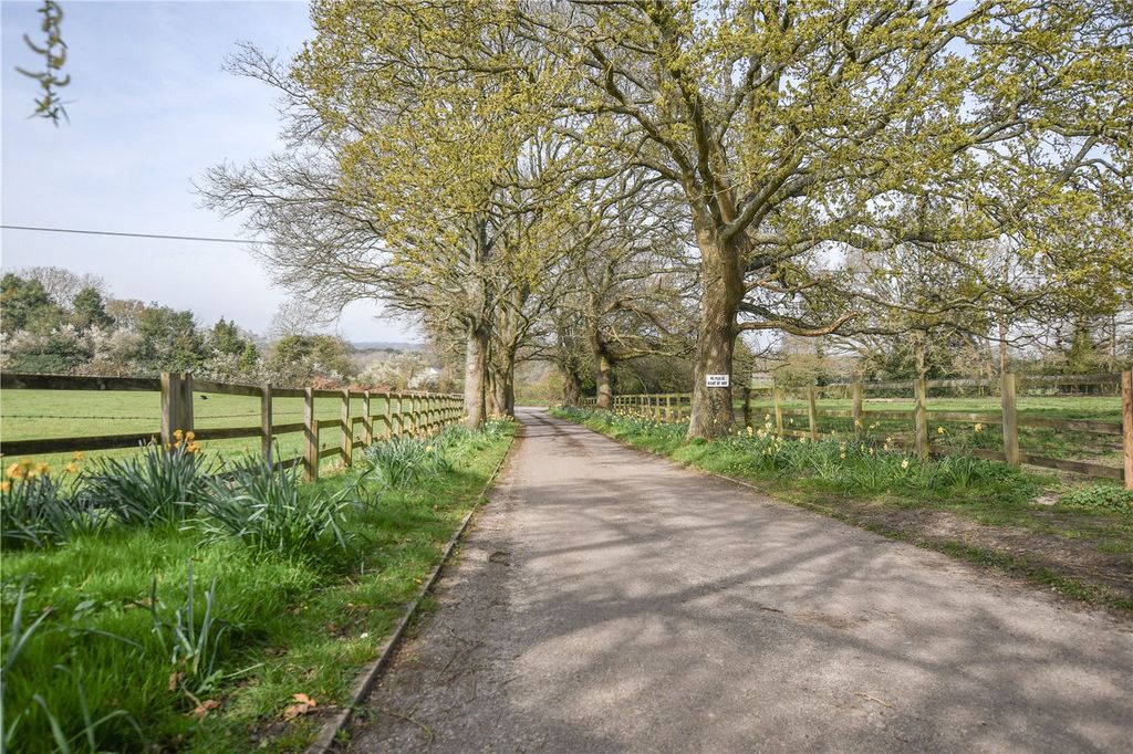 Additional image 32 of 6 bed detached house for saleWhite Horse Lane, Finchampstead, Wokingham, Berkshire RG40