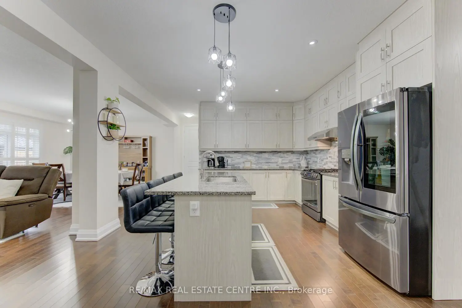 Additional image 3 of 285 Sedgewood Street