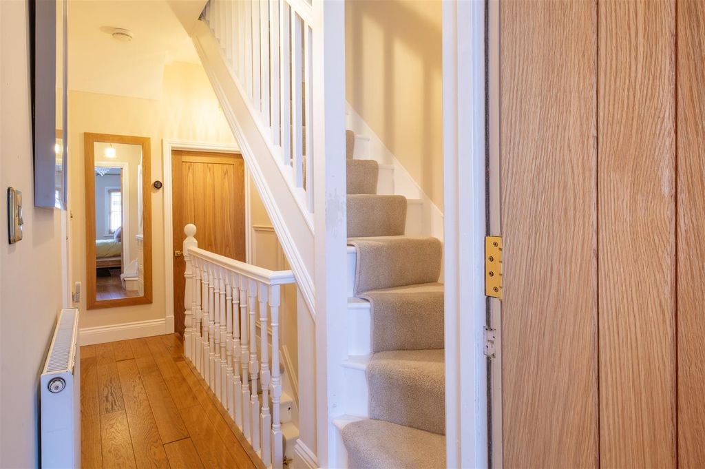 Additional image 11 of 3 bed terraced house for saleHensington Road, Woodstock OX20