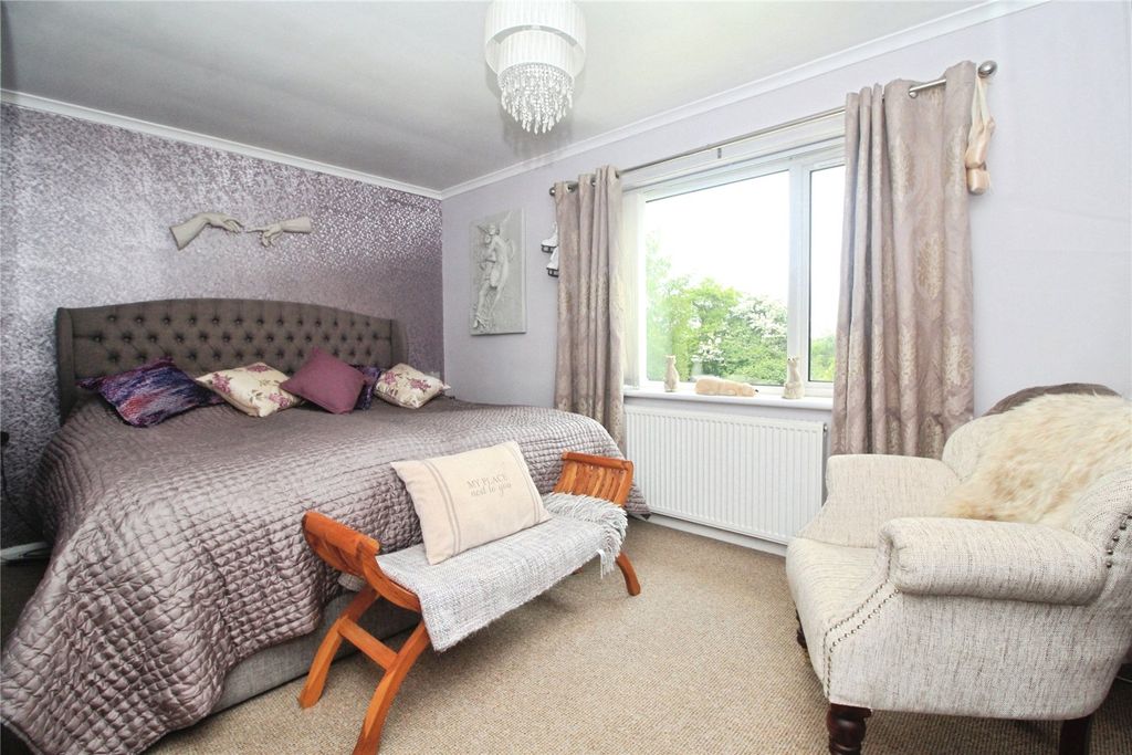 Additional image 11 of 3 bed semi-detached house for saleSt. Marys Avenue, Barwell, Leicester, Leicestershire LE9