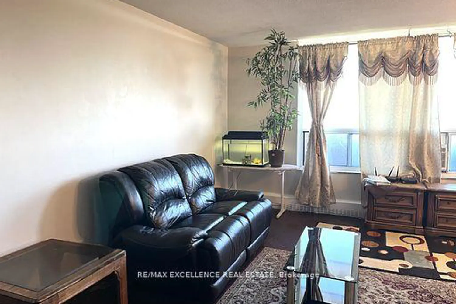 Additional image 3 of 3390 Weston Road 2105