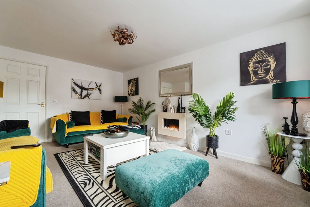 Additional image 5 of 3 bed end terrace house for saleGrapes Garden Close, Loughborough LE12