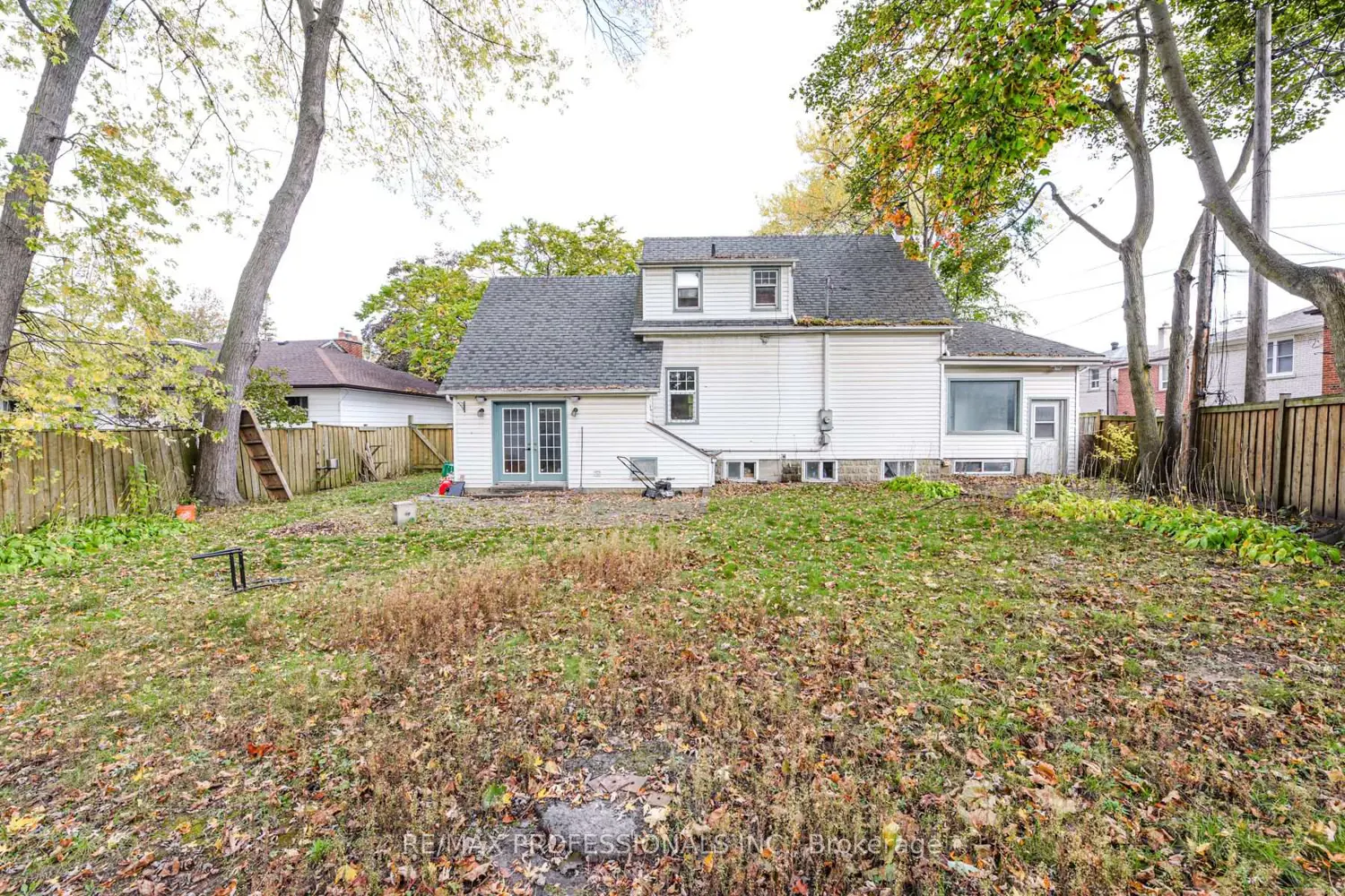 Additional image 11 of 10 Broadview Avenue