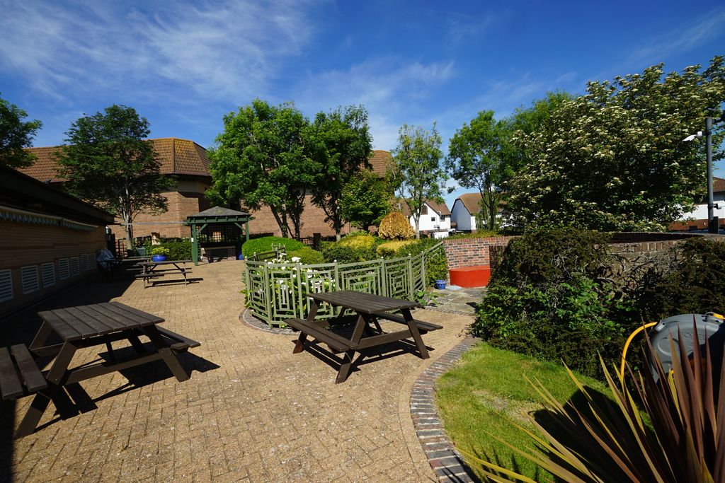 Additional image 31 of 2 bed flat for salePort Way, Port Solent, Portsmouth PO6