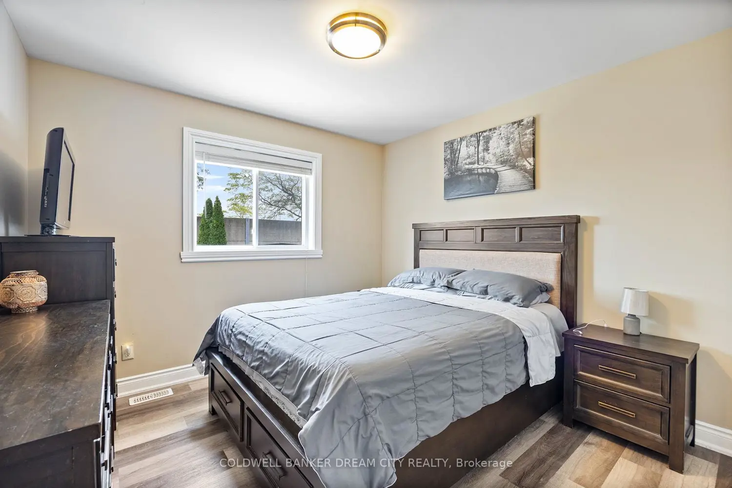 Additional image 8 of 239 Branton Crescent