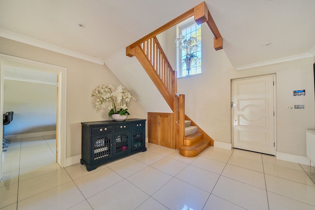 Additional image 6 of 6 bed detached house for salePyrford, Surrey GU22