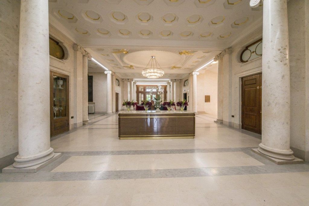 Additional image 19 of 3 bed flat for saleFlat, Star & Garter House, Richmond Hill, Richmond TW10
