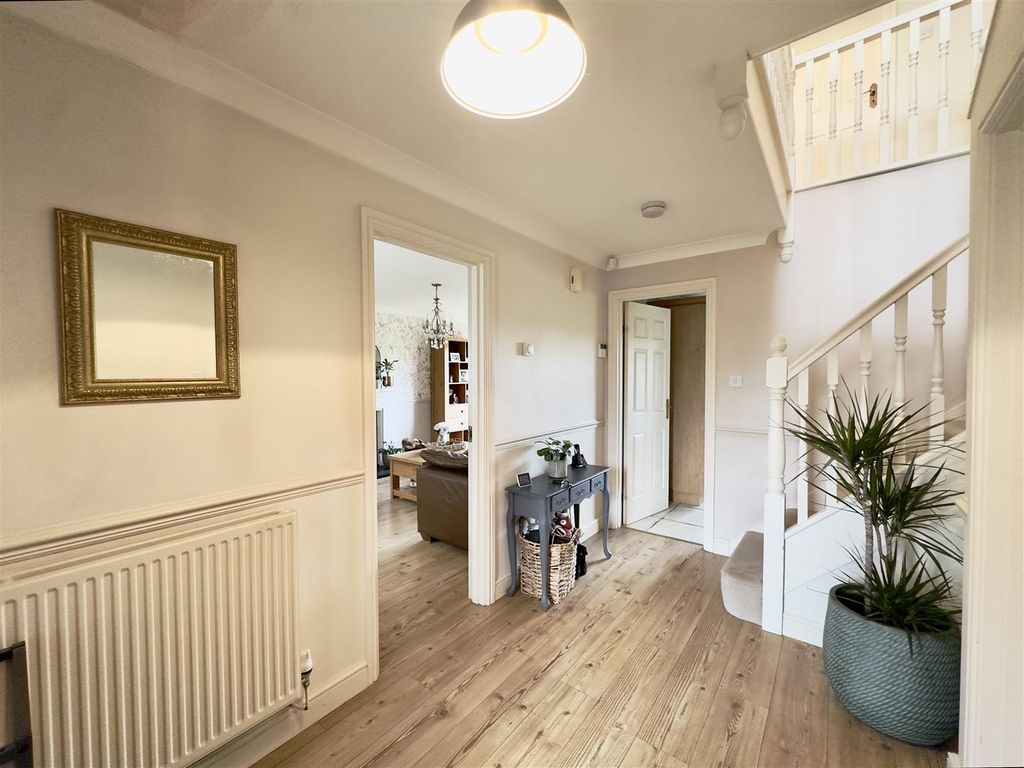 Additional image 3 of 4 bed detached house for salePreston Close, Sileby, Loughborough LE12