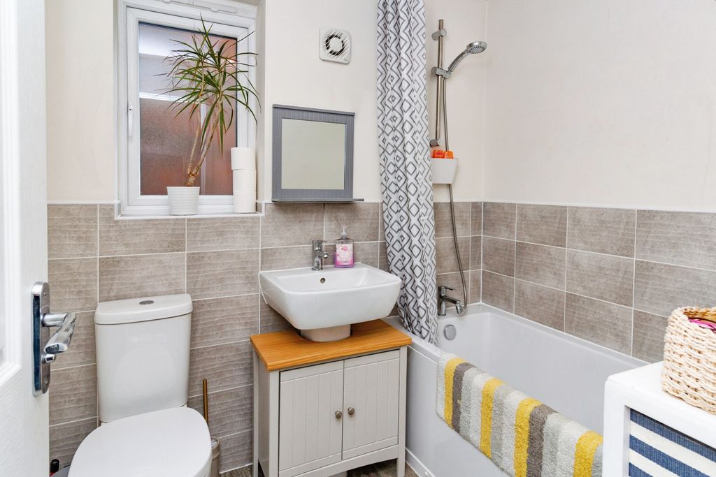 Additional image 8 of 4 bed detached house for saleCentenary Way, Newport TF10