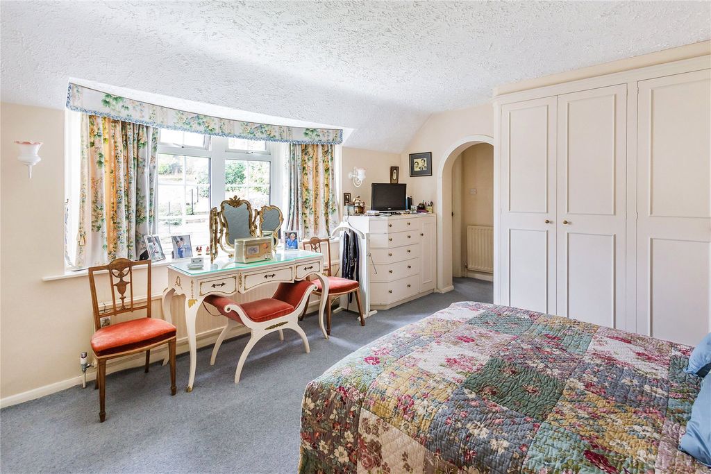 Additional image 12 of 5 bed detached house for saleHook Heath, Surrey GU22