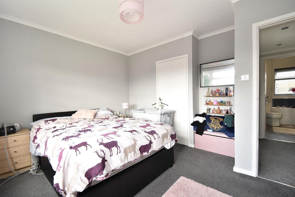 Additional image 8 of 2 bed flat for saleOld London Road, Hastings TN35