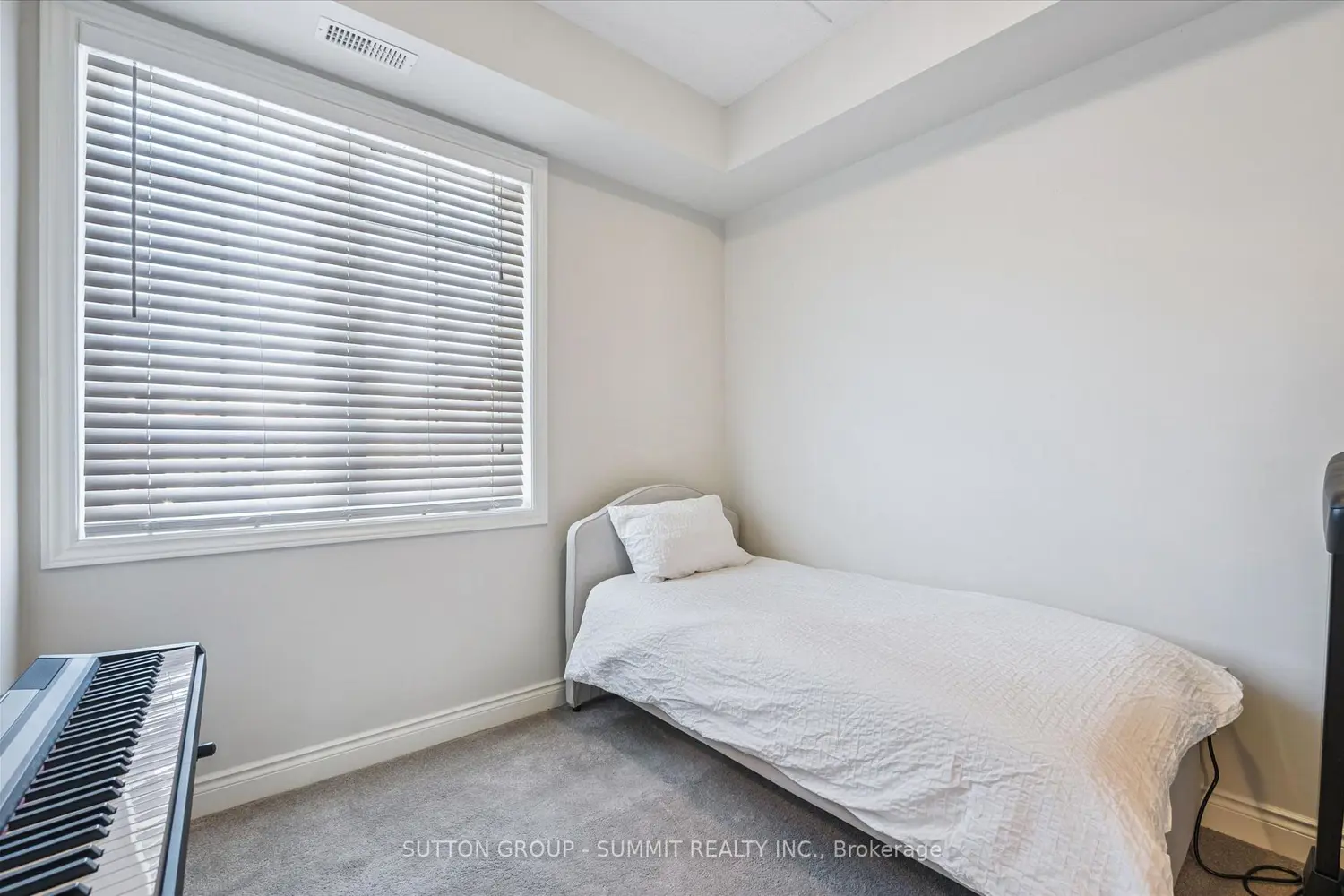 Additional image 13 of 1077 Gordon Street 242