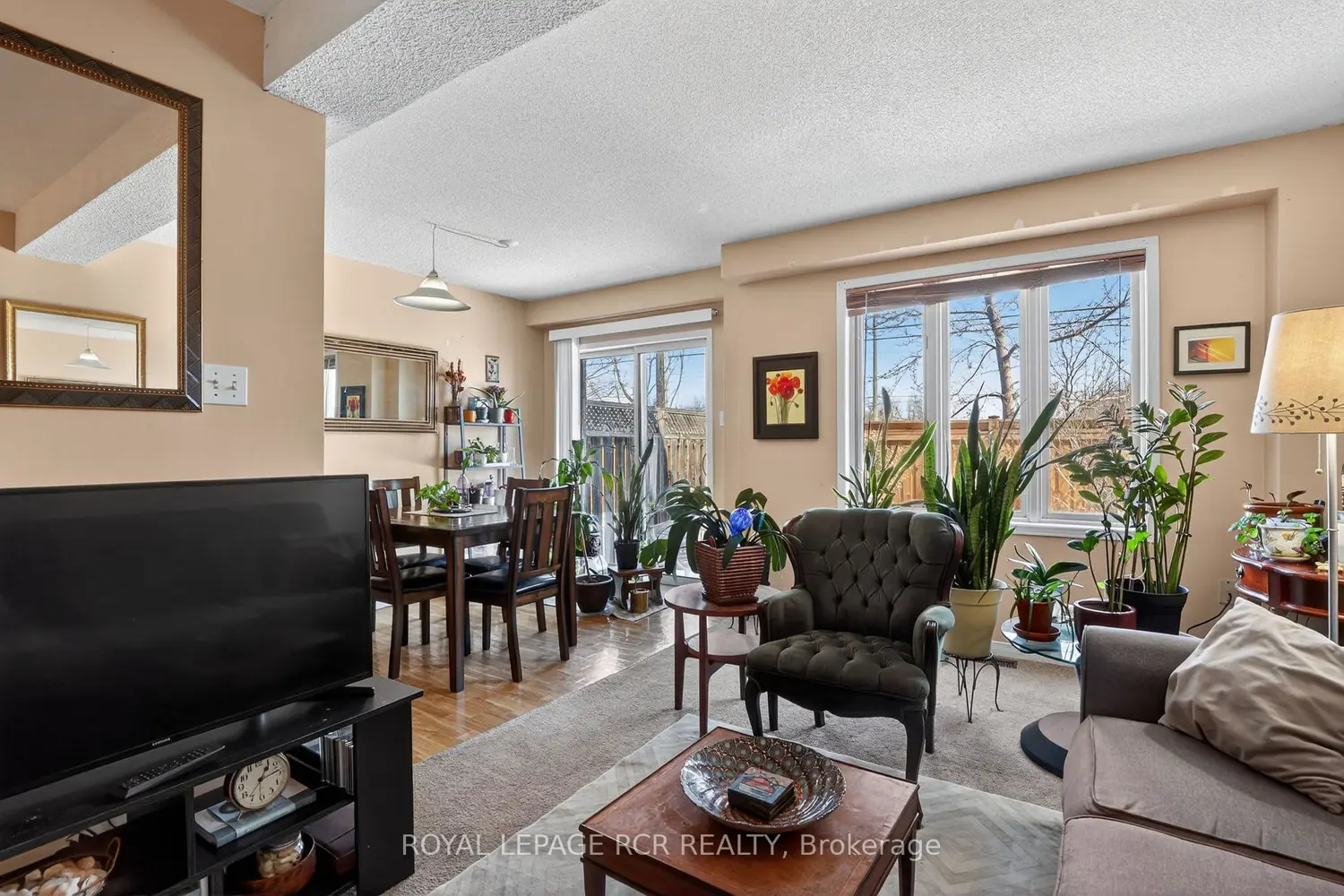 Additional image 2 of 369 Riddell Court 10