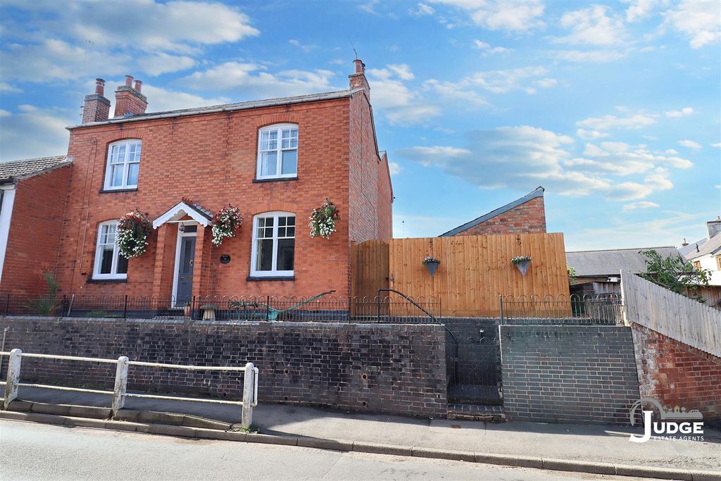 Additional image 2 of 3 bed cottage for saleMain Street, Desford, Leicester LE9