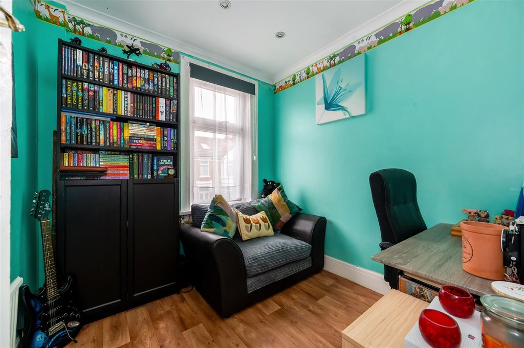 Additional image 24 of 4 bed end terrace house for saleMadeira Road, Portsmouth PO2