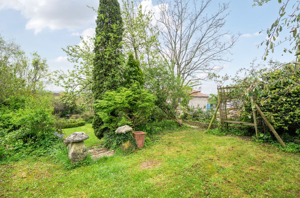 Additional image 21 of 4 bed detached house for saleBayford Hill, Wincanton, Somerset BA9