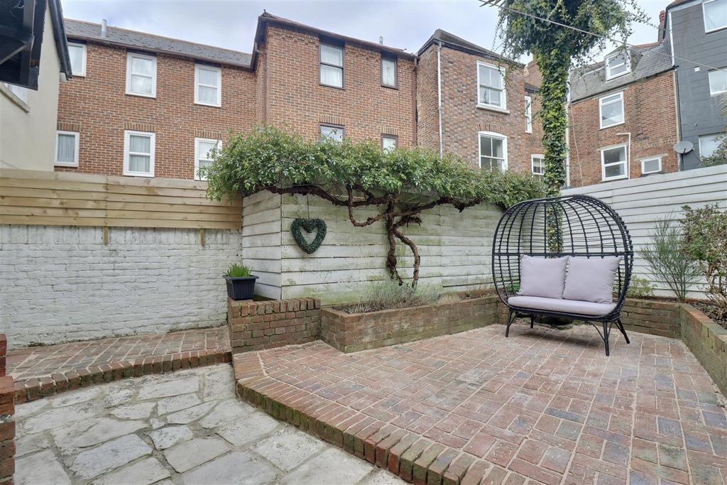 Additional image 19 of 3 bed detached house for saleBeck Street, Portsmouth PO1