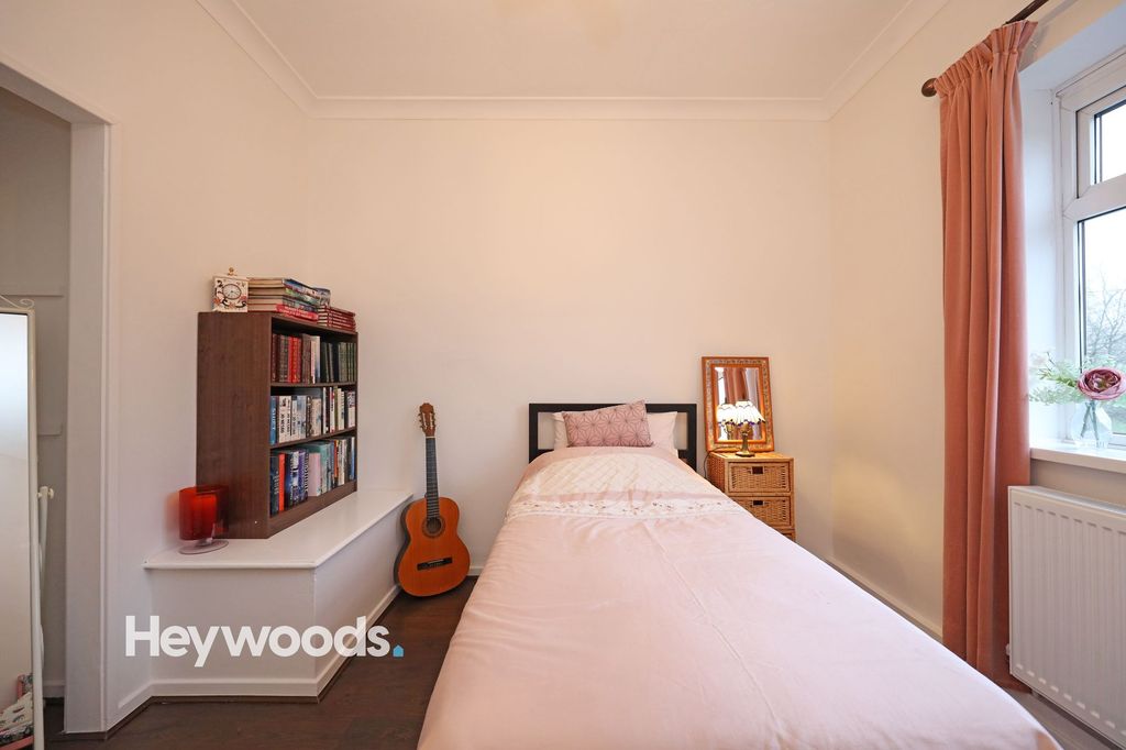 Additional image 4 of 2 bed flat for saleHanbridge Avenue, Bradwell, Newcastle Under Lyme ST5