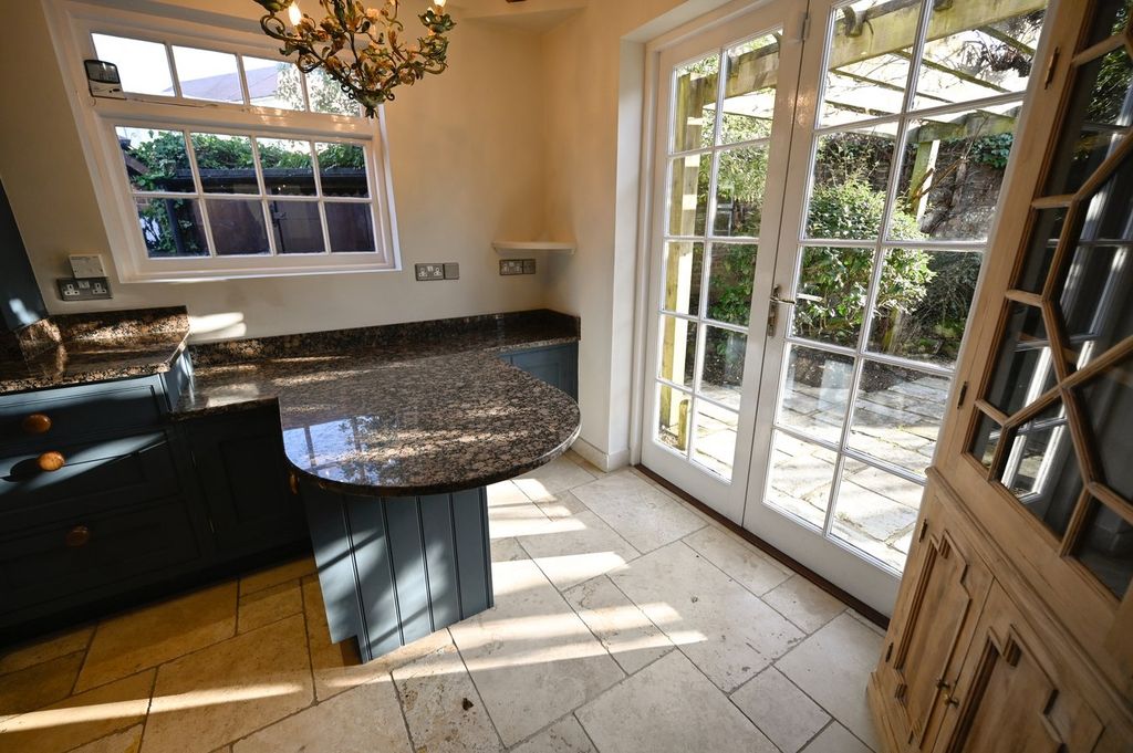 Additional image 7 of 5 bed detached house for salePoole Road, Wimborne BH21