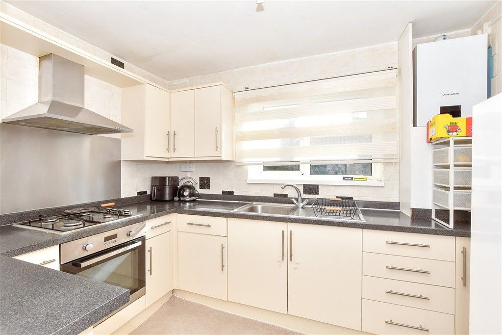 Additional image 4 of 2 bed flat for saleEastern Road, Portsmouth, Hampshire PO3