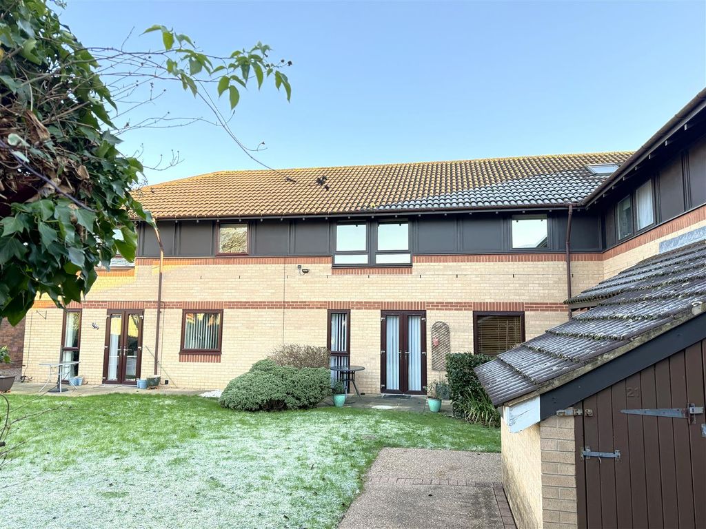 Additional image 13 of 2 bed flat for saleHarrison Court, Bingham NG13