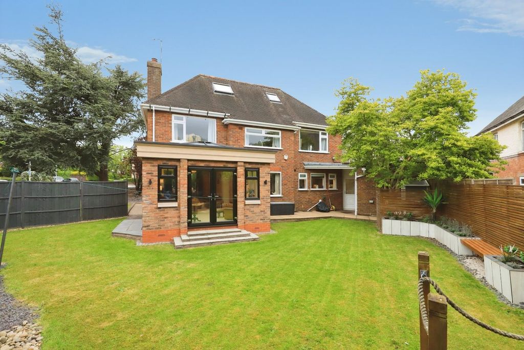 Additional image 36 of 4 bed detached house for saleSpringhill Lane, Wolverhampton WV4
