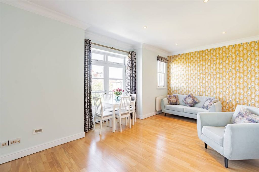 Additional image 2 of 2 bed flat for saleGraystone Road, Tankerton, Whitstable CT5