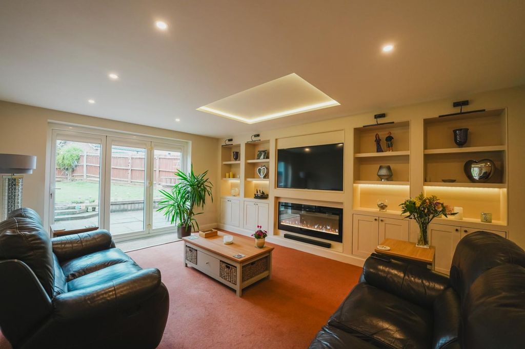 Additional image 3 of 5 bed detached house for saleProspect Road, Kibworth Beauchamp LE8