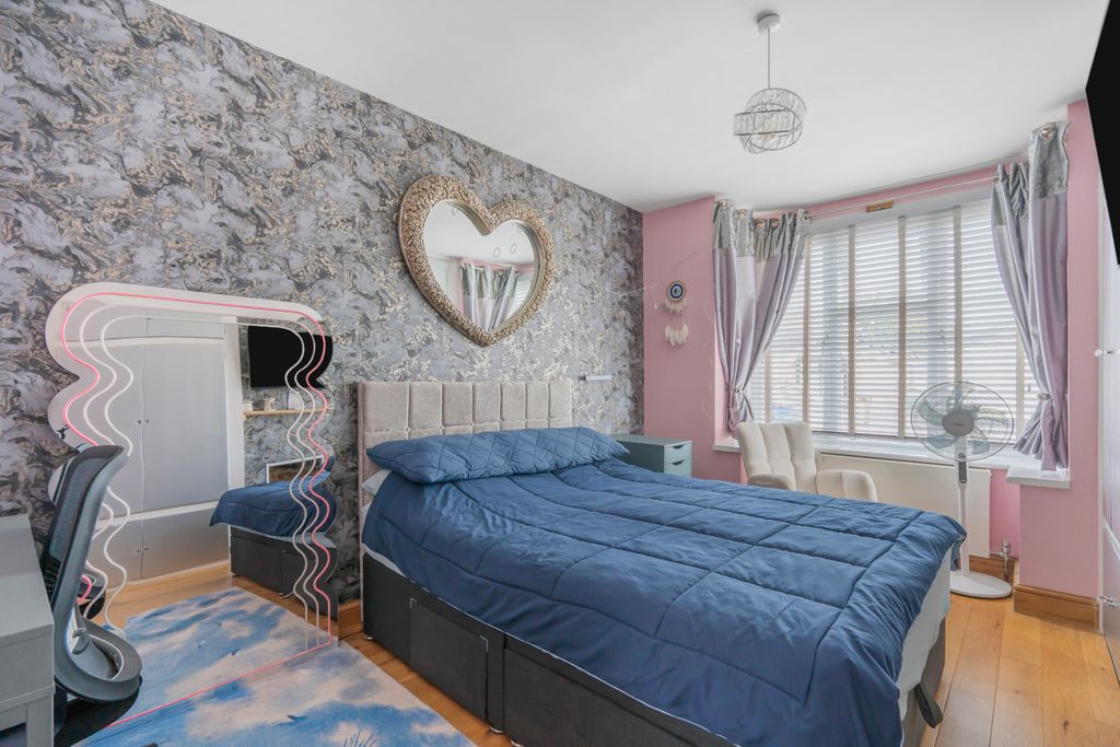 Additional image 12 of 3 bed detached bungalow for saleHomefield Road, Drayton, Portsmouth PO6