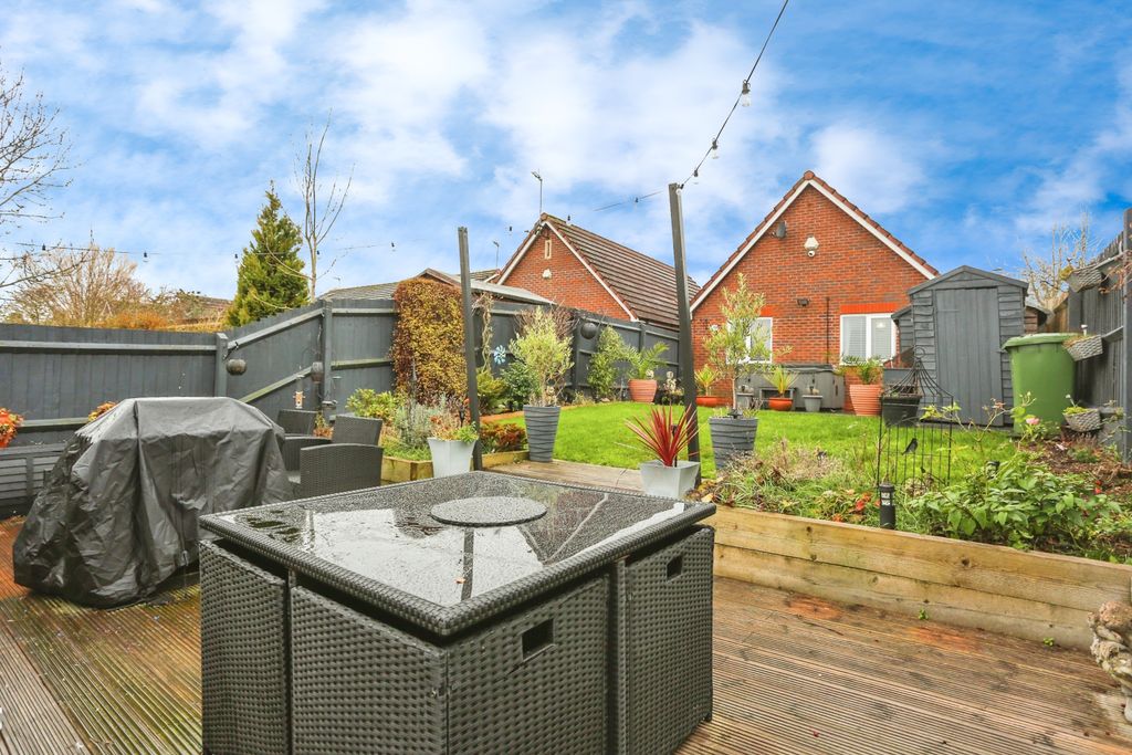 Additional image 17 of 2 bed detached bungalow for saleLancers Drive, Melton Mowbray LE13