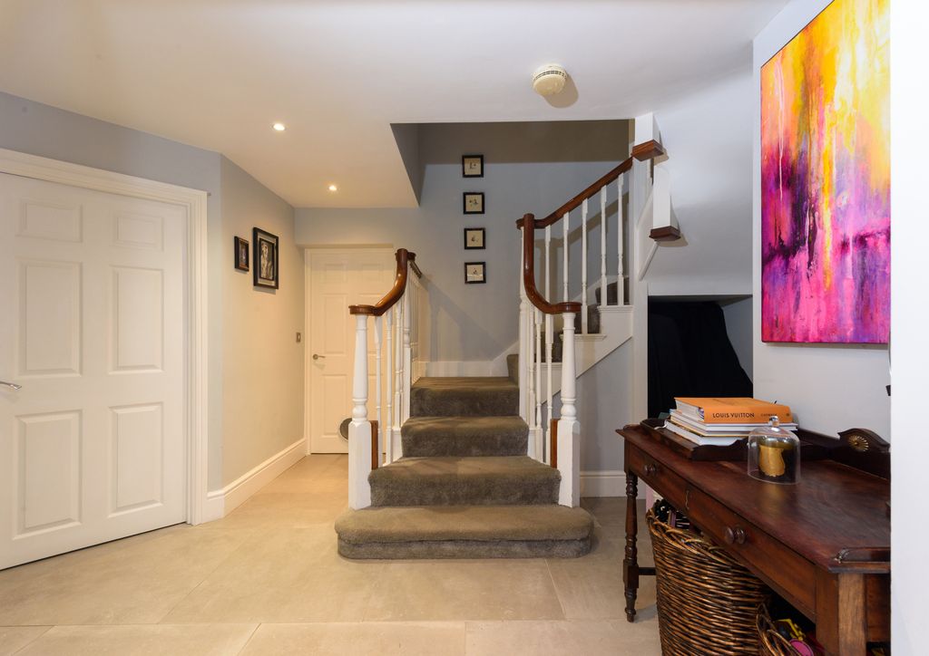 Additional image 10 of 5 bed detached house for saleWorcester, Worcestershire WR3