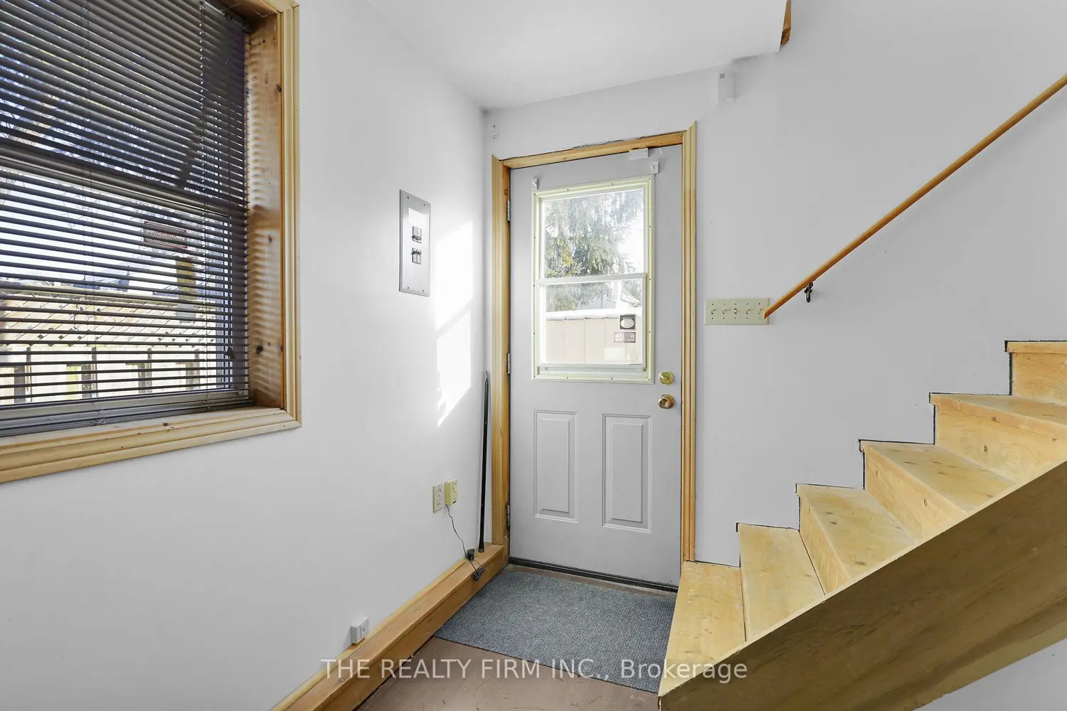 Additional image 15 of 924 Princess Avenue