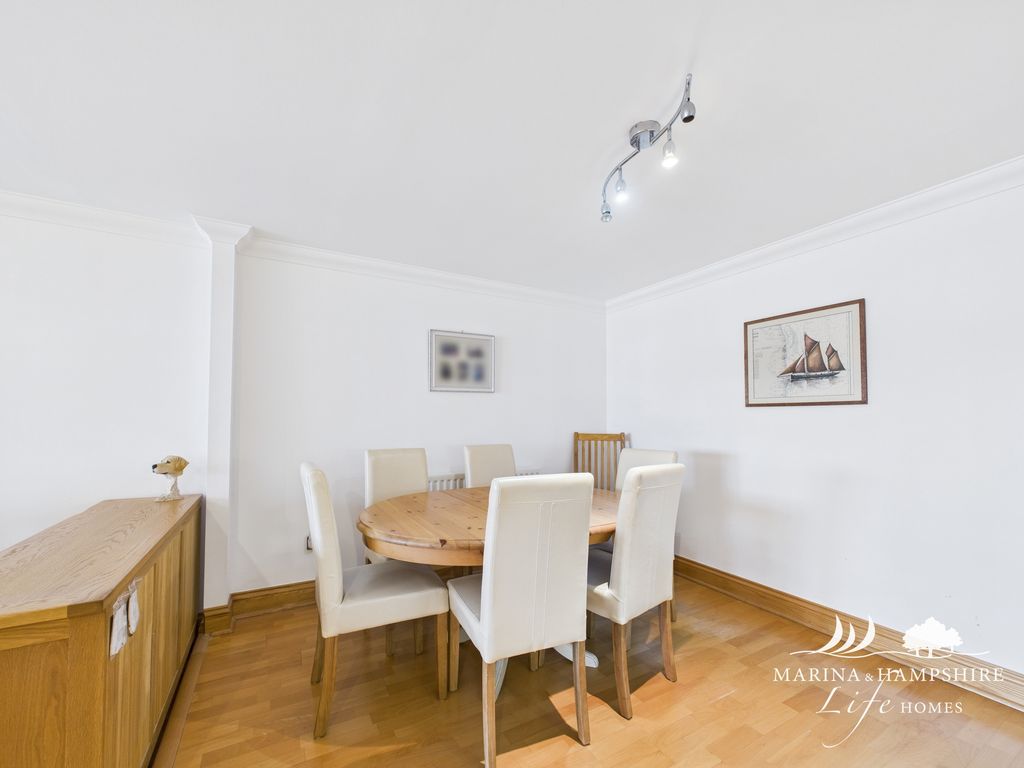 Additional image 3 of 2 bed flat for saleLock Approach, Port Solent PO6