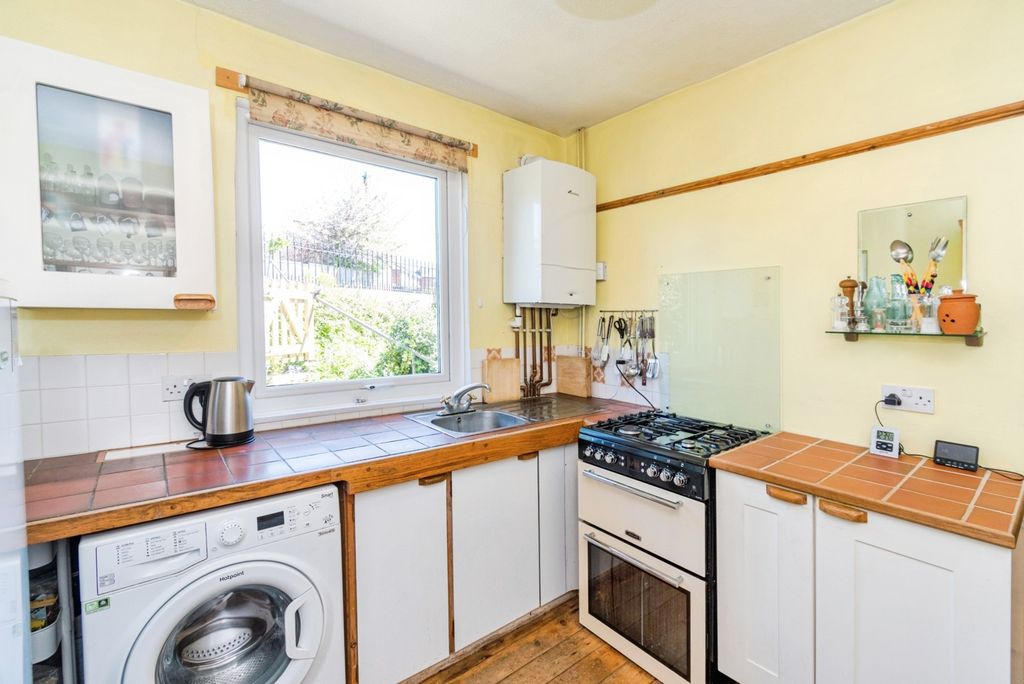 Additional image 7 of 2 bed bungalow for saleCoxford Close, Southampton, Hampshire SO16