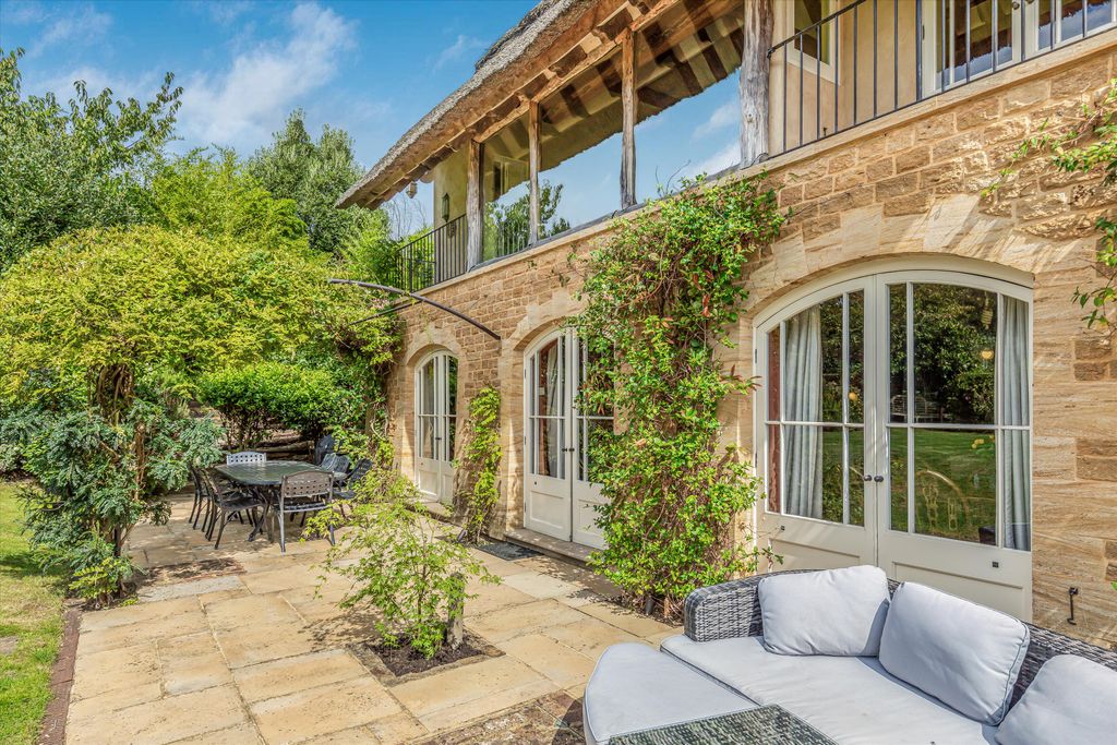 Additional image 22 of 3 bed cottage for saleRichmond Park, Richmond TW10