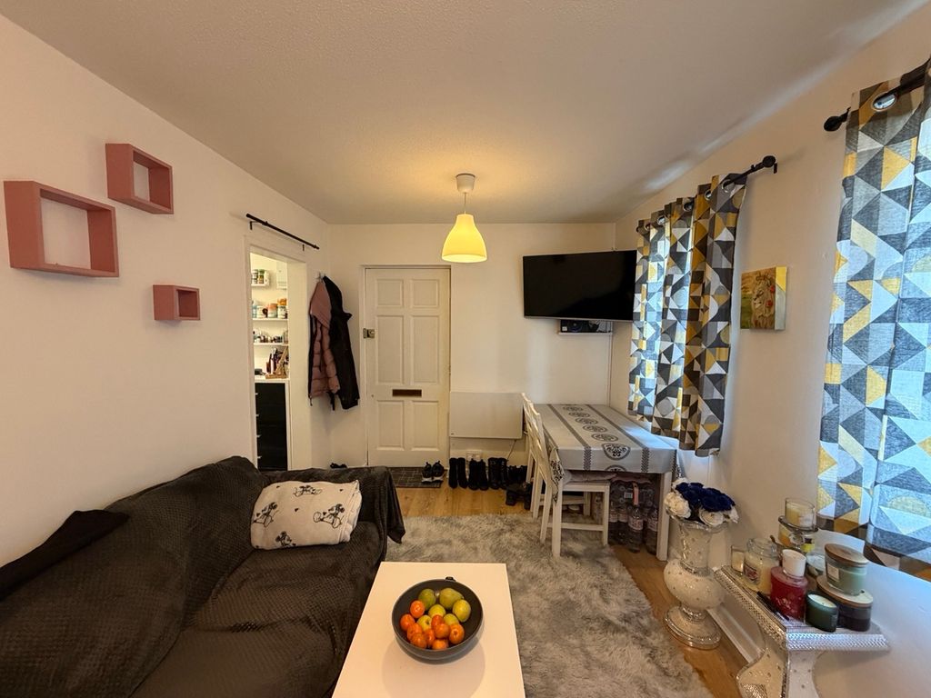 Additional image 2 of 1 bed flat for saleHambleton Close, Widnes WA8
