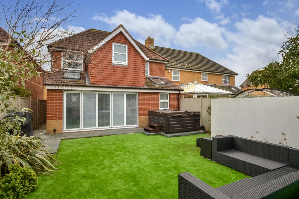 Additional image 12 of 4 bed detached house for saleSouthsea, Hampshire PO4