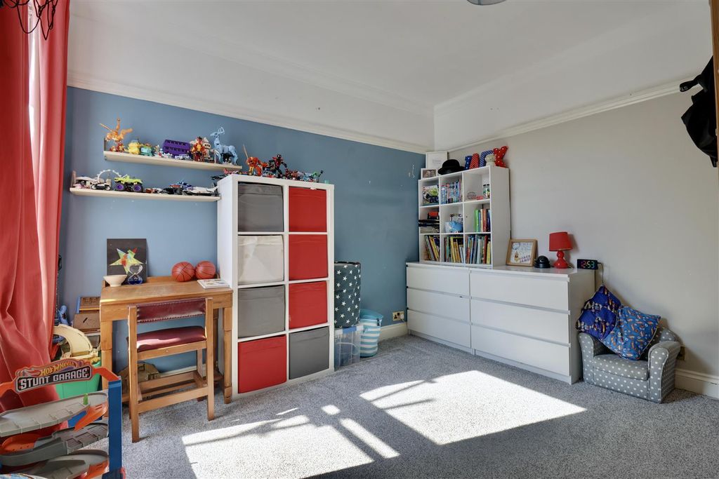Additional image 10 of 3 bed property for saleMunster Road, Portsmouth PO2